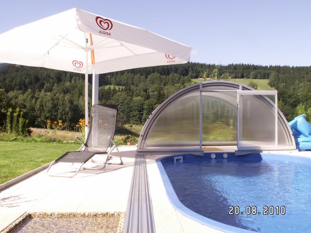 Hotel Lesni Dum Janske Lazne Bagian luar foto
